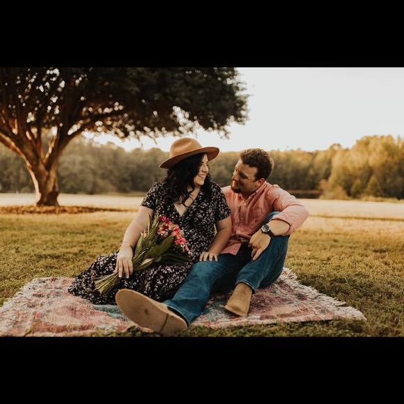 Meet your Posher, Camden - Picture 1 of 1